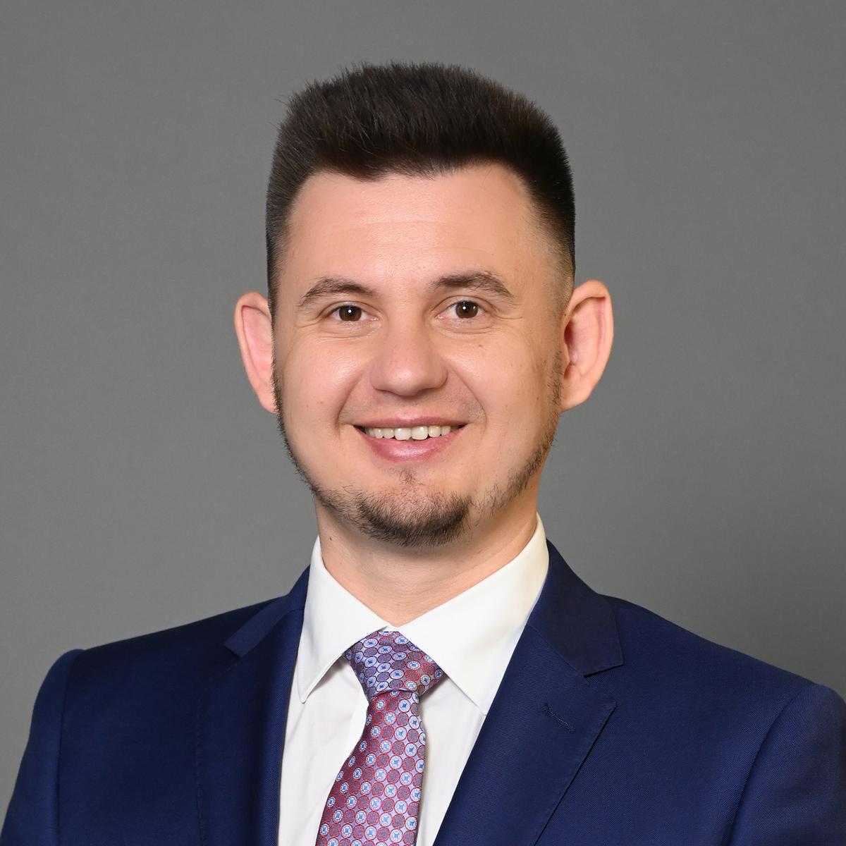 Yevhen Pavelko, MD, FASMBS